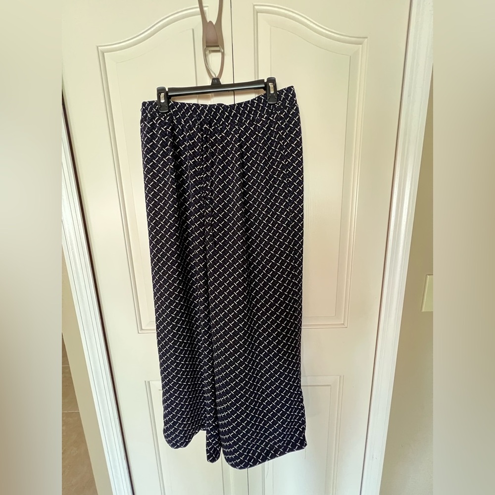 Like new Navy Patterned Women's flare leg